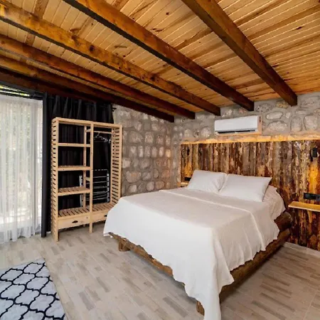 Private Pool With Garden For 2 People In Fethiye, Faralya - Awz 228 페티예